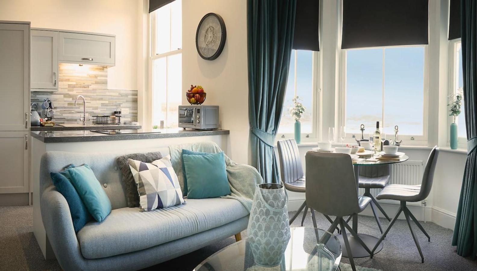Sea View Serenity Breath Taking Sea View Sleeps 4 スカーバラ エクステリア 写真